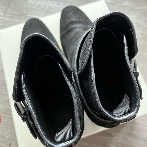 Marc Fisher Ltd Black Suede Razzle Booties 7.5 - Picture 8 of 8